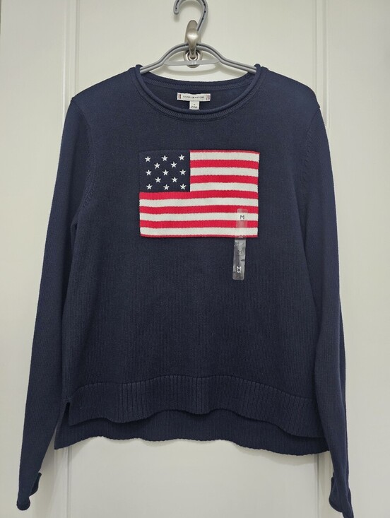 Tommy Hilfiger Sweaters - Tommy Hilfiger Womens Navy Pullover Sweater.